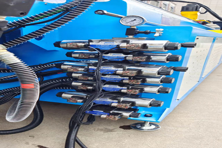 Industrial Pipe Bending Machine