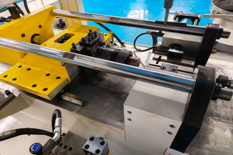 automatic pipe bender