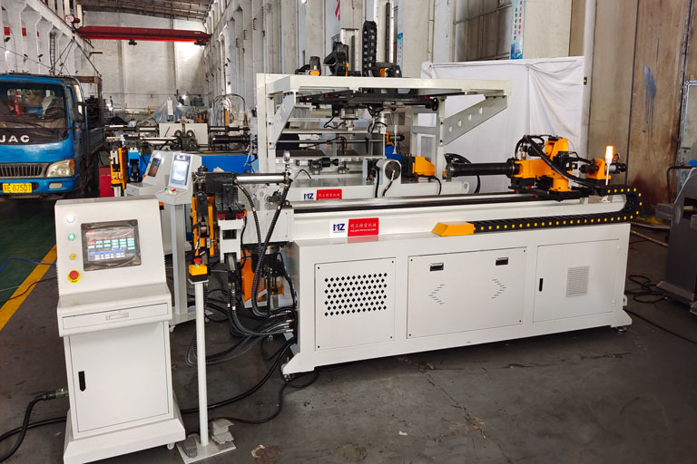 tube and pipe bending machine